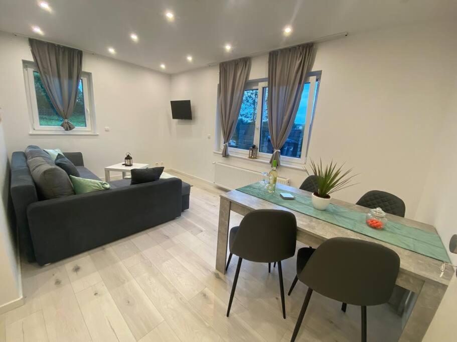 Ferienwohnung Vulkaneifel Stadtkyll Ngoại thất bức ảnh